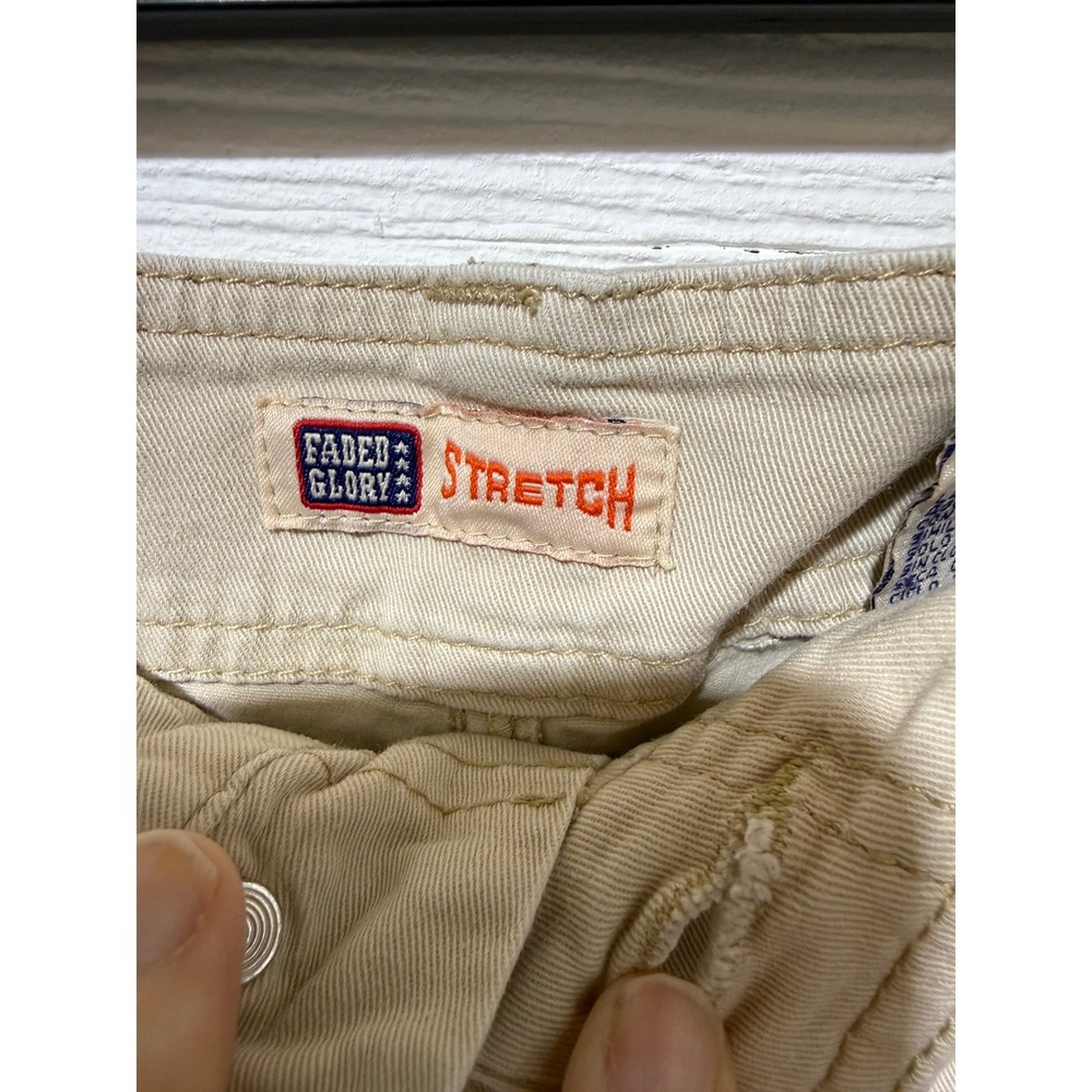 Faded Glory Womens Khaki Chino Shorts Tan Stretch Twill Size 6 9B001 - Picture 3 of 4